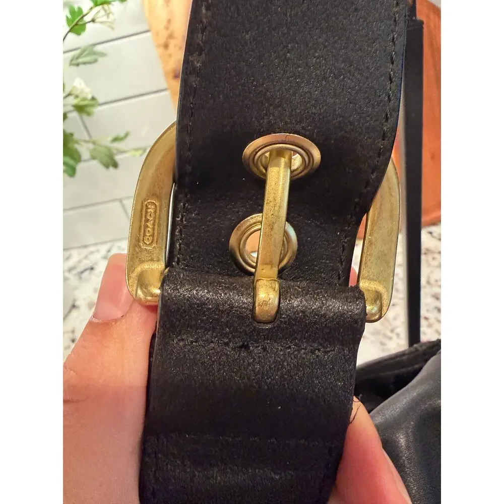Coach Vintage Black Soho Flap Buckle Leather Shoulder Bag Style 11842 Y2K